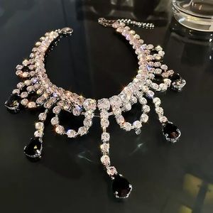 🌟 Luxury Big Crystals Necklace Choker